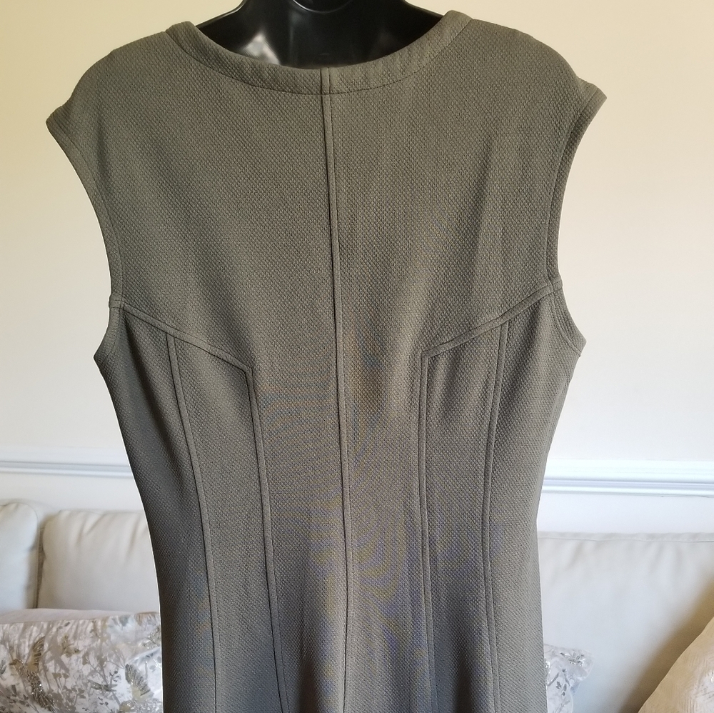 roz&ALI Olive Green Dress - Picture 9 of 14